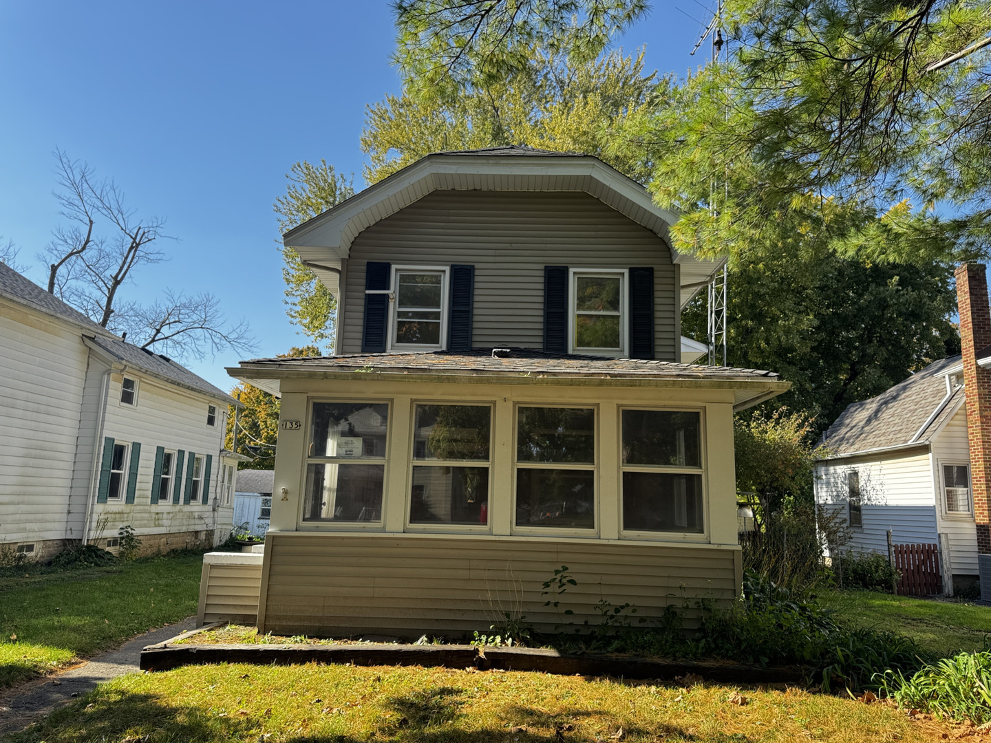 135 N Birch Street Property Photo 1