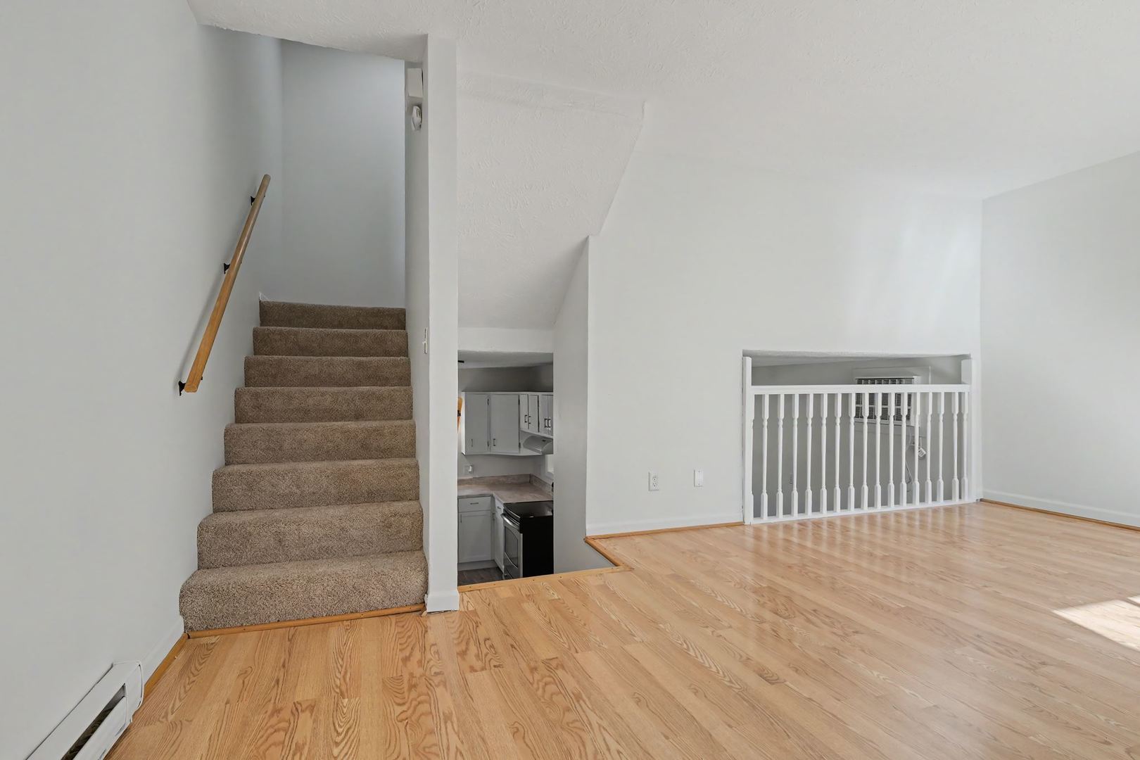 101 N Orr Drive 6 Property Photo 3