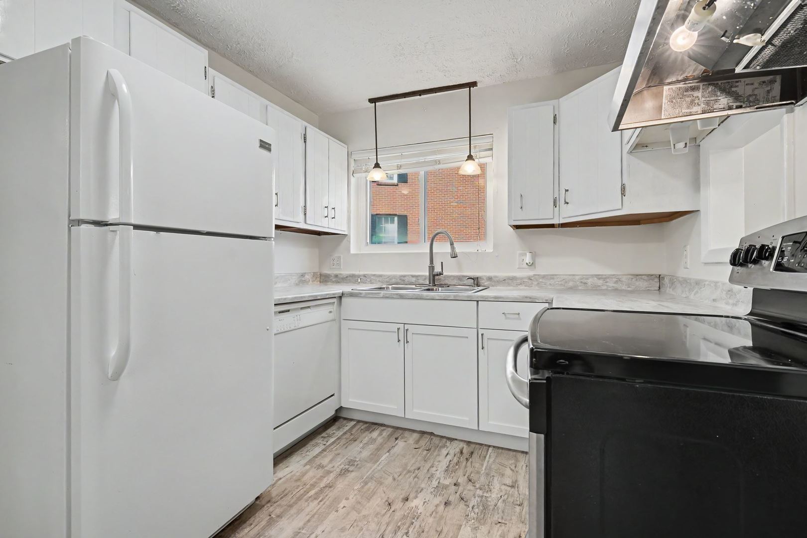 101 N Orr Drive 6 Property Photo 7