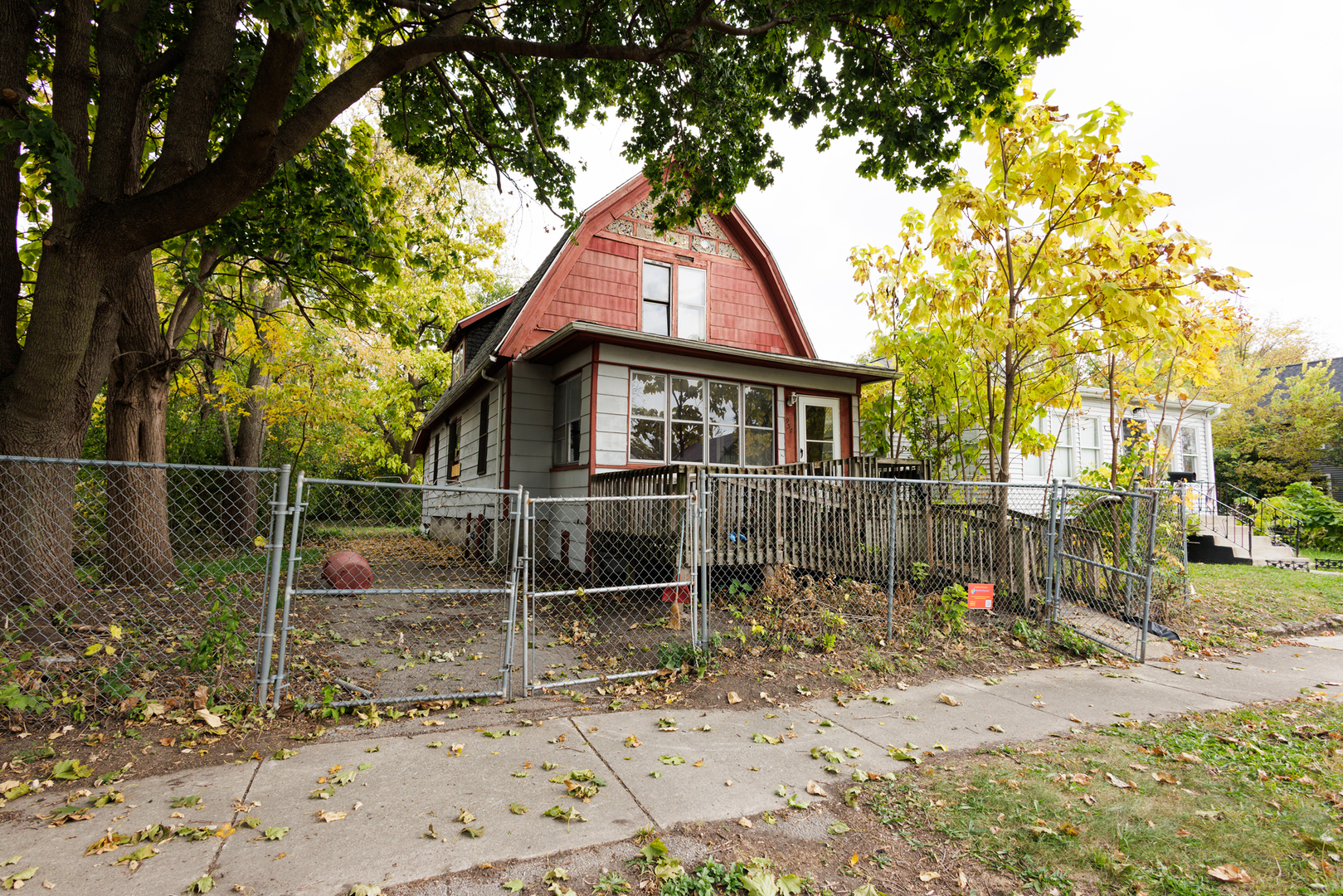 938 N Wildwood Avenue Property Photo 1