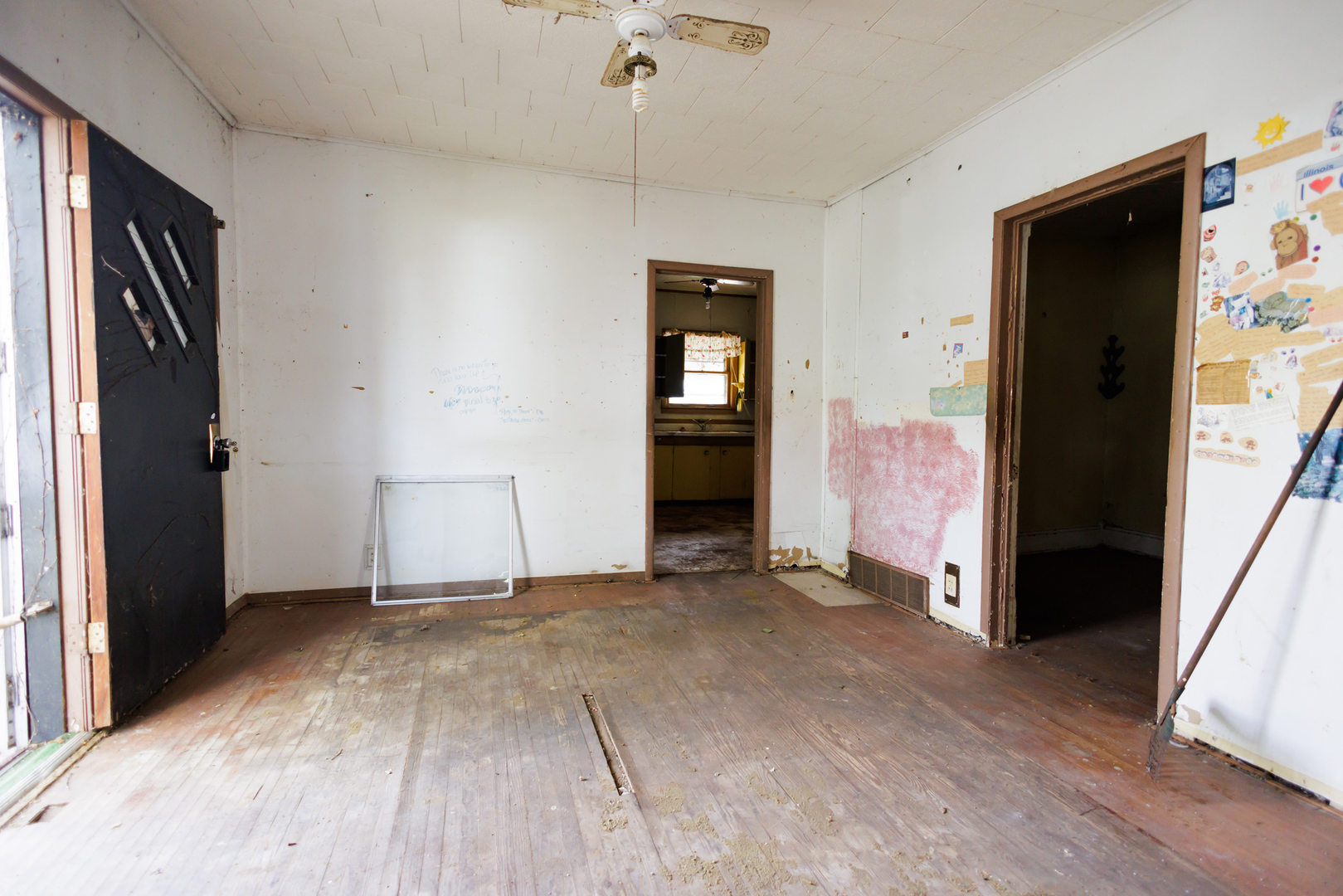 1254 E Bourbonnais Street Property Photo 7