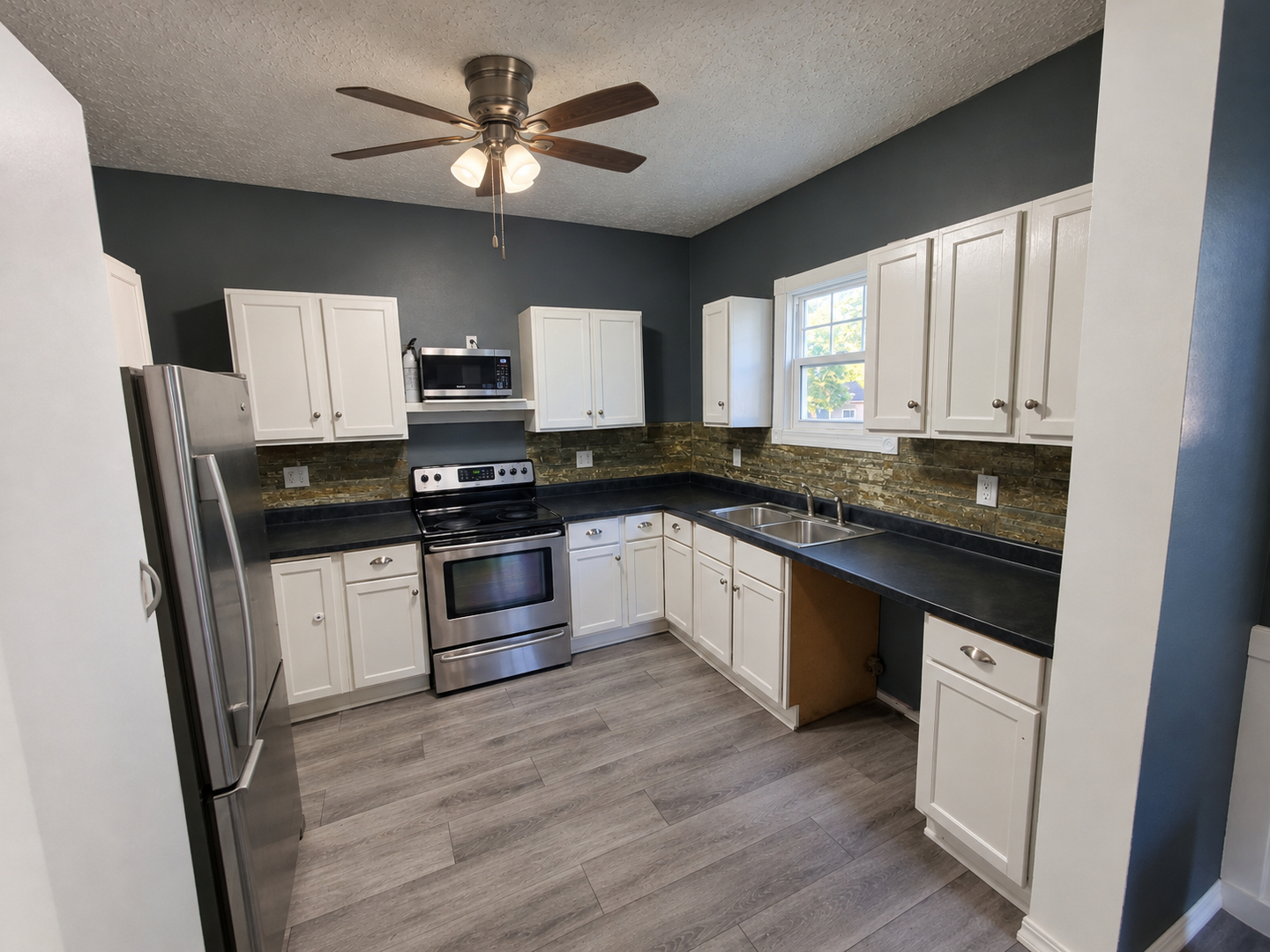 736 Swift Avenue Property Photo 4