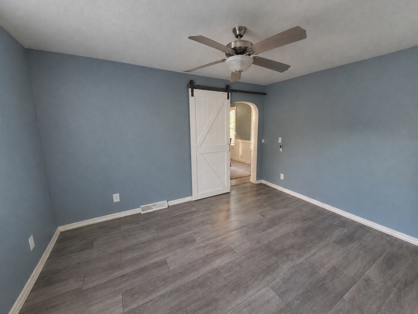 736 Swift Avenue Property Photo 5