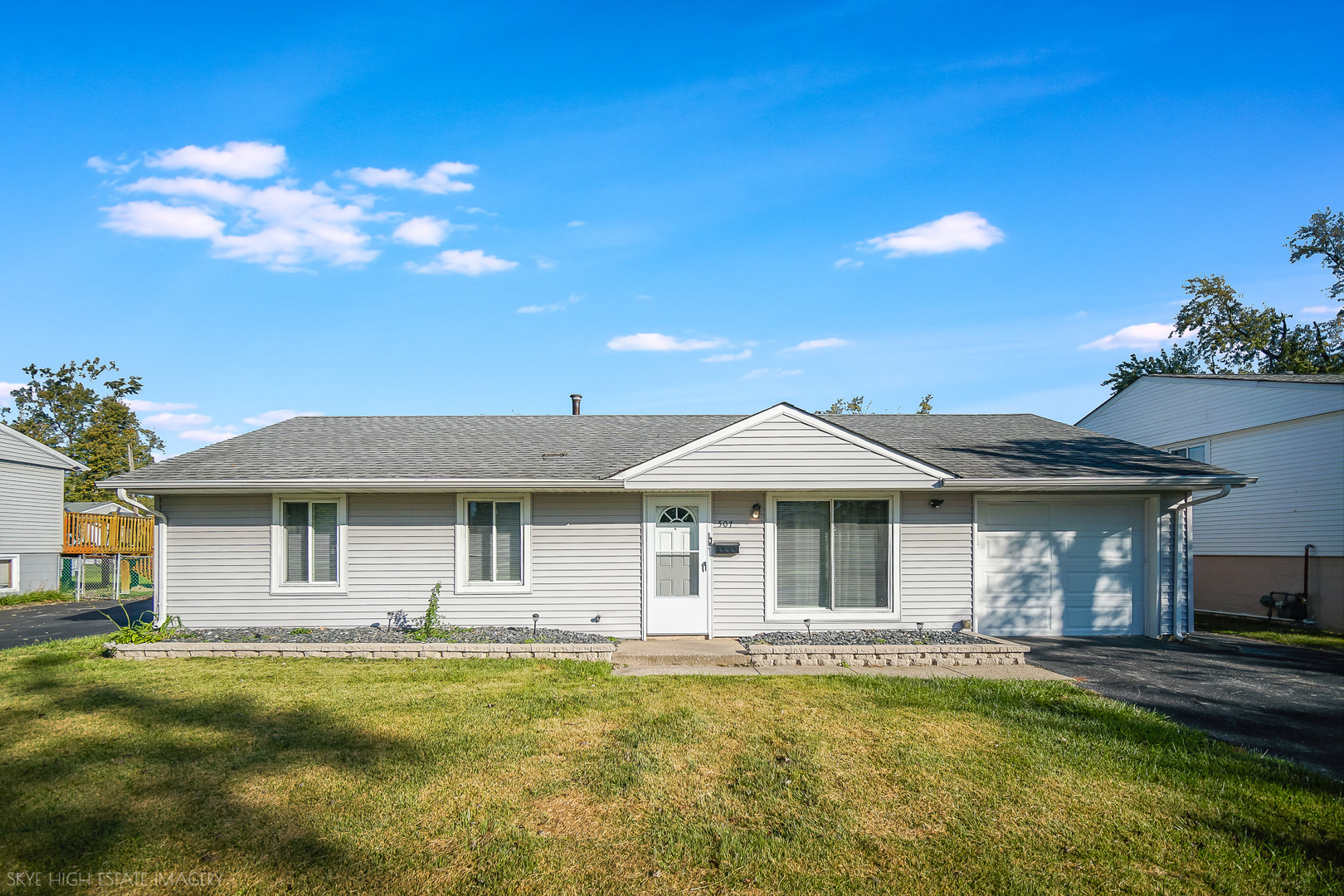 507 E Birch Drive Property Photo 1