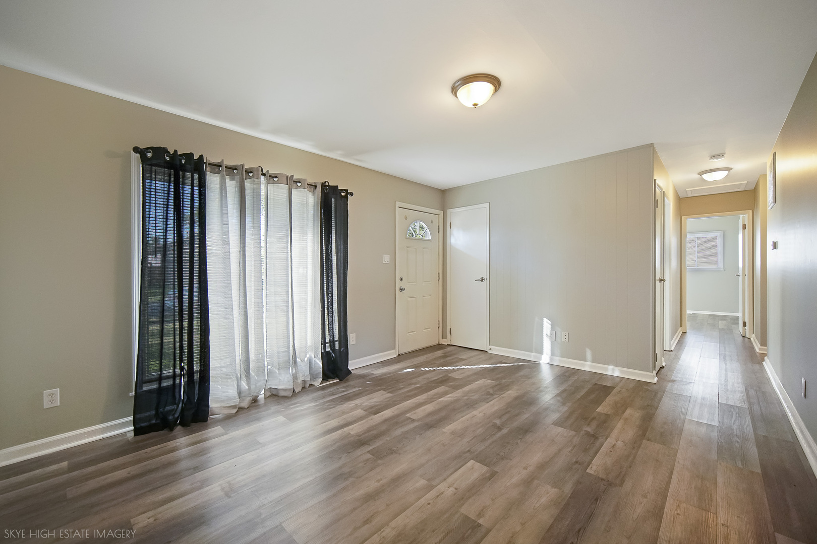 507 E Birch Drive Property Photo 4