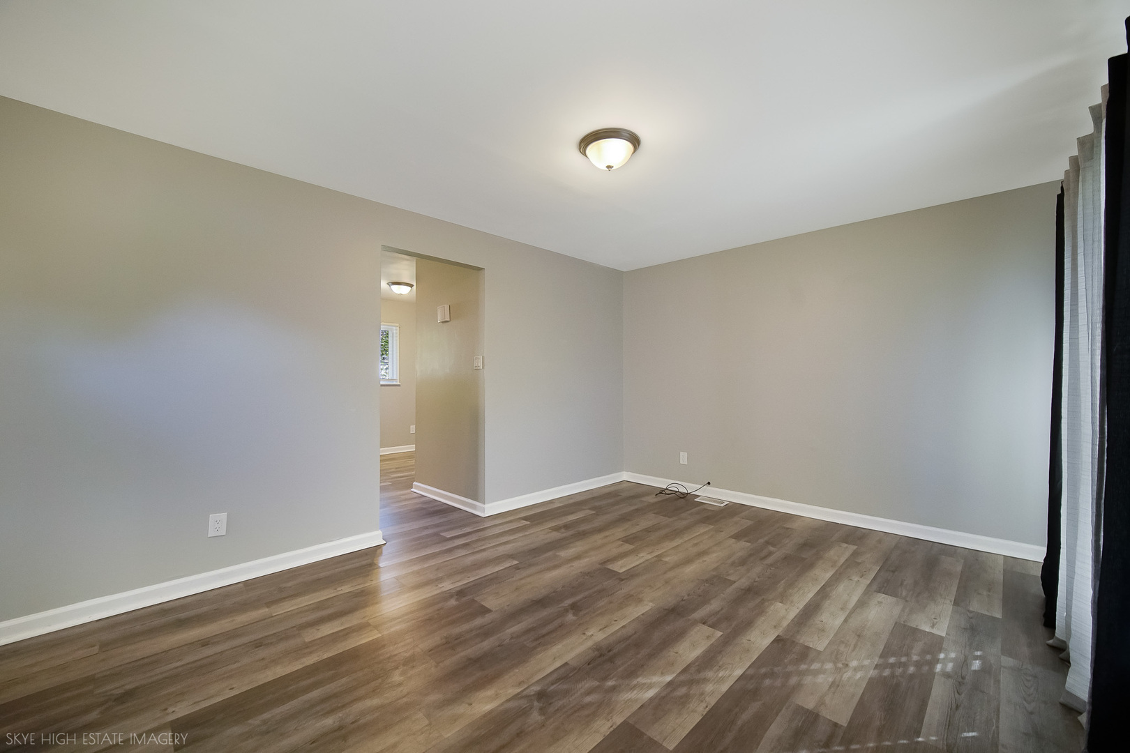 507 E Birch Drive Property Photo 5