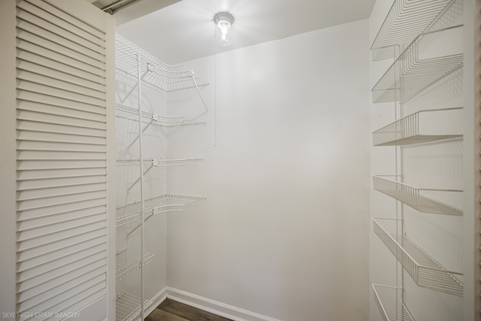 507 E Birch Drive Property Photo 9