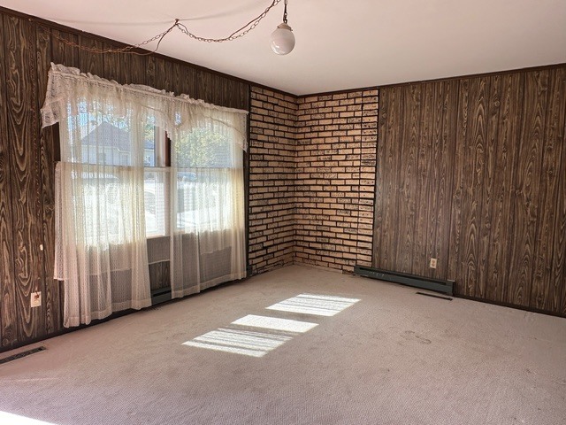 1107 E Ruth Street Property Photo 8