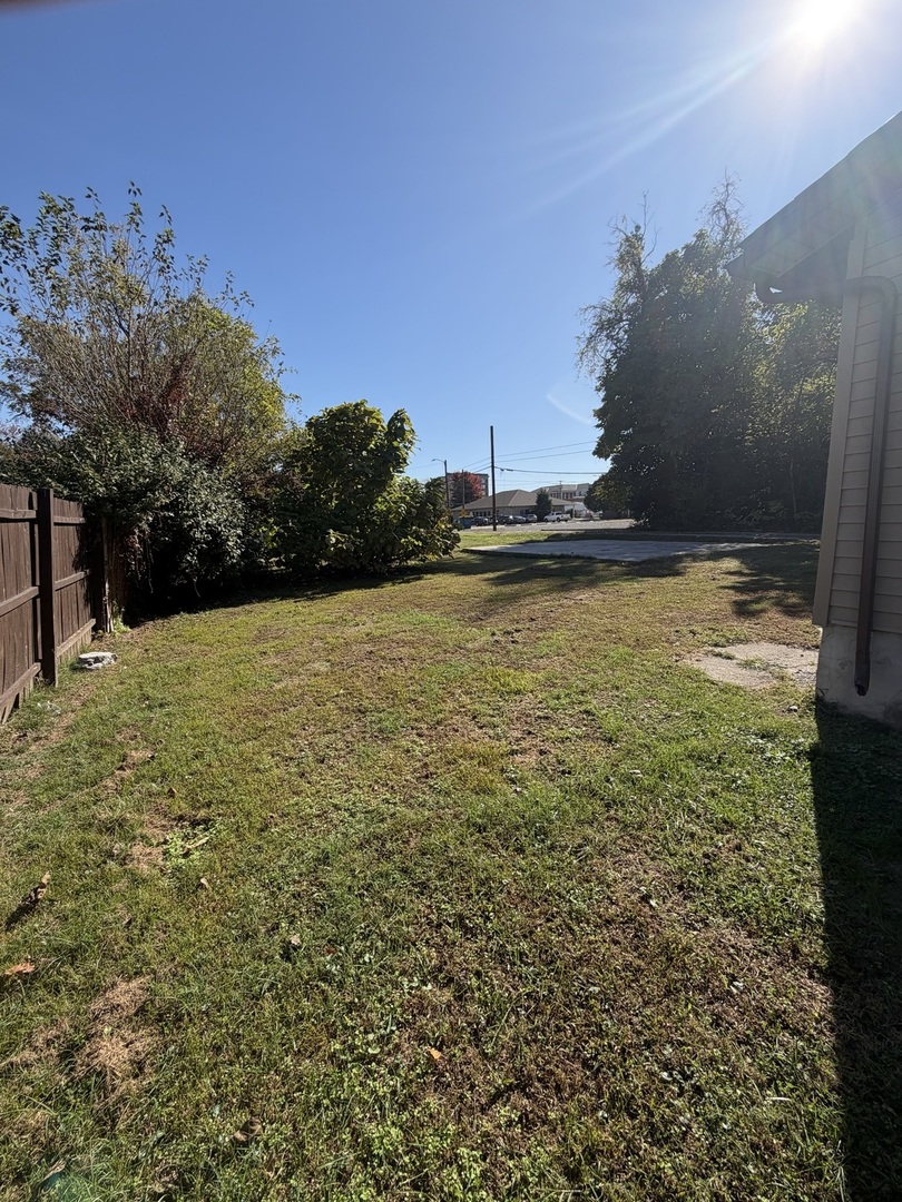 208 Election Street Property Photo 5