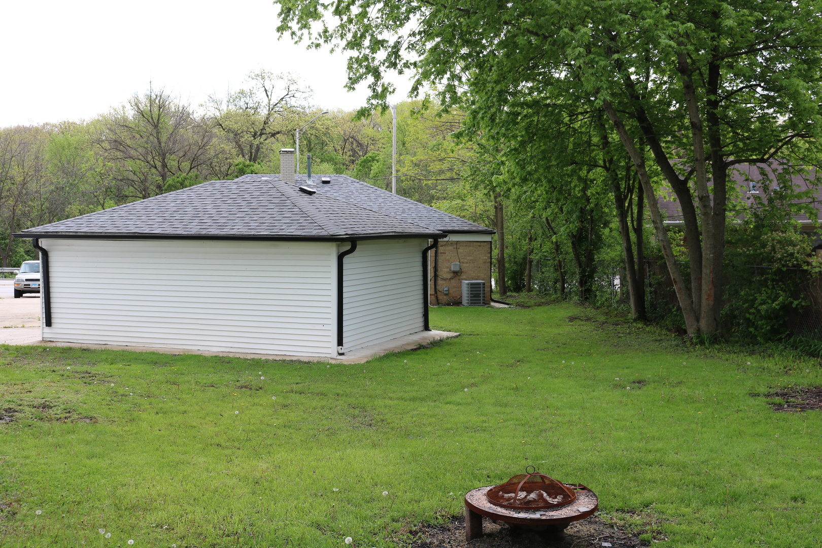 3806 Western Avenue Property Photo 3
