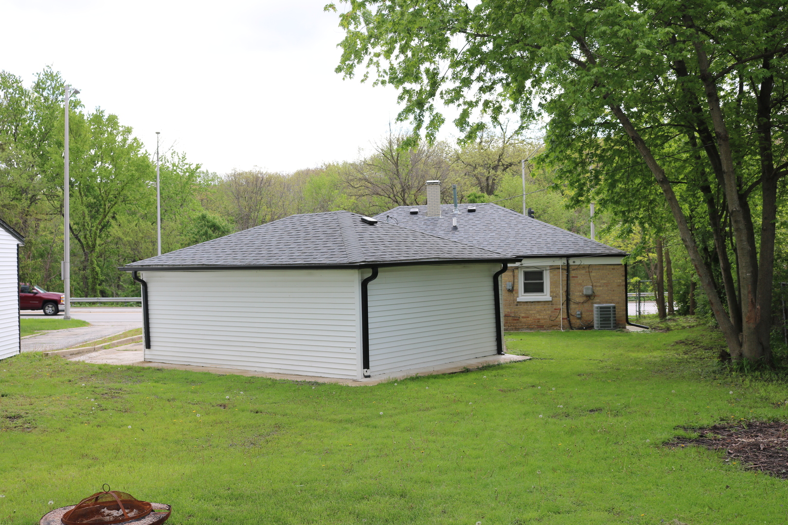 3806 Western Avenue Property Photo 4