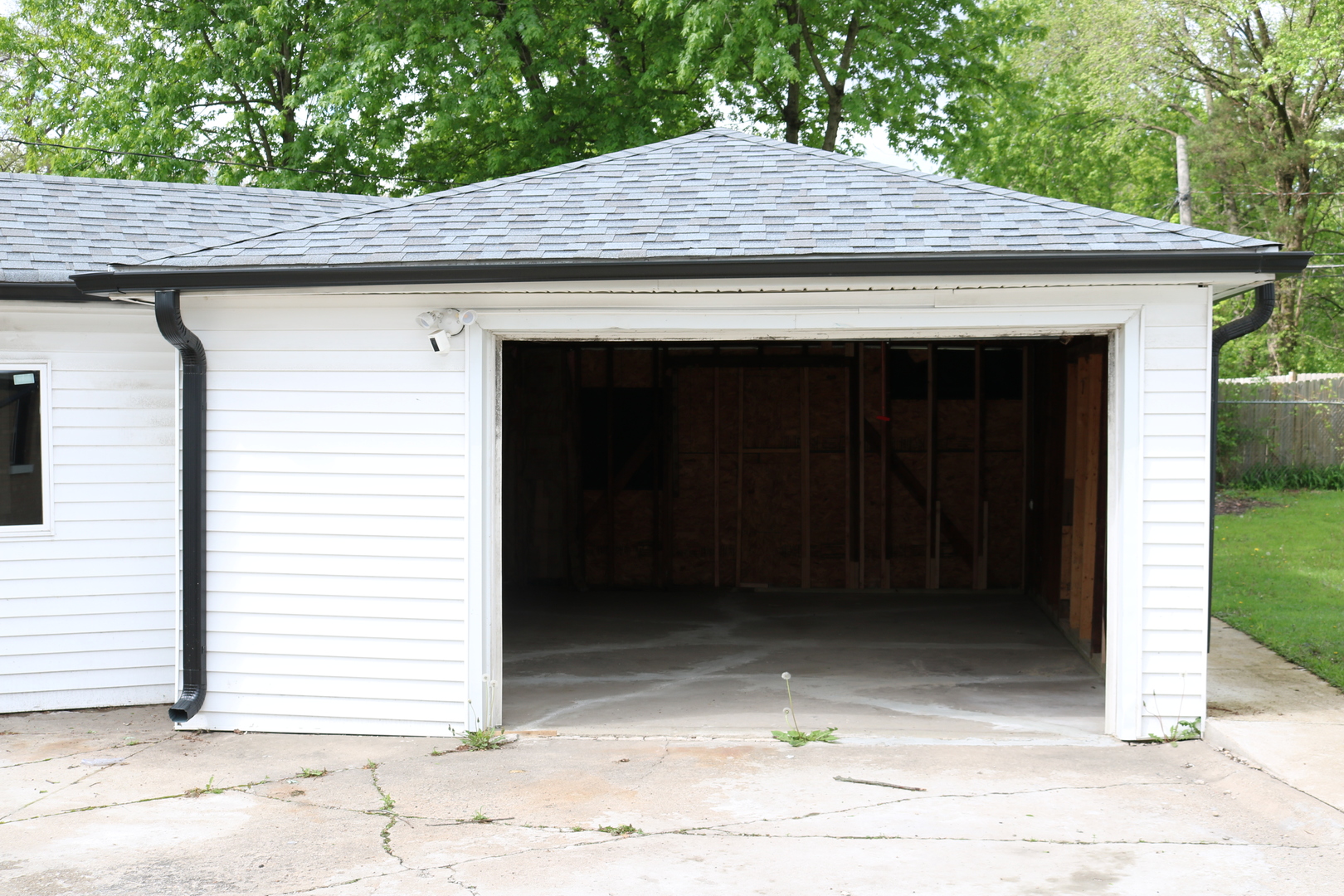 3806 Western Avenue Property Photo 22