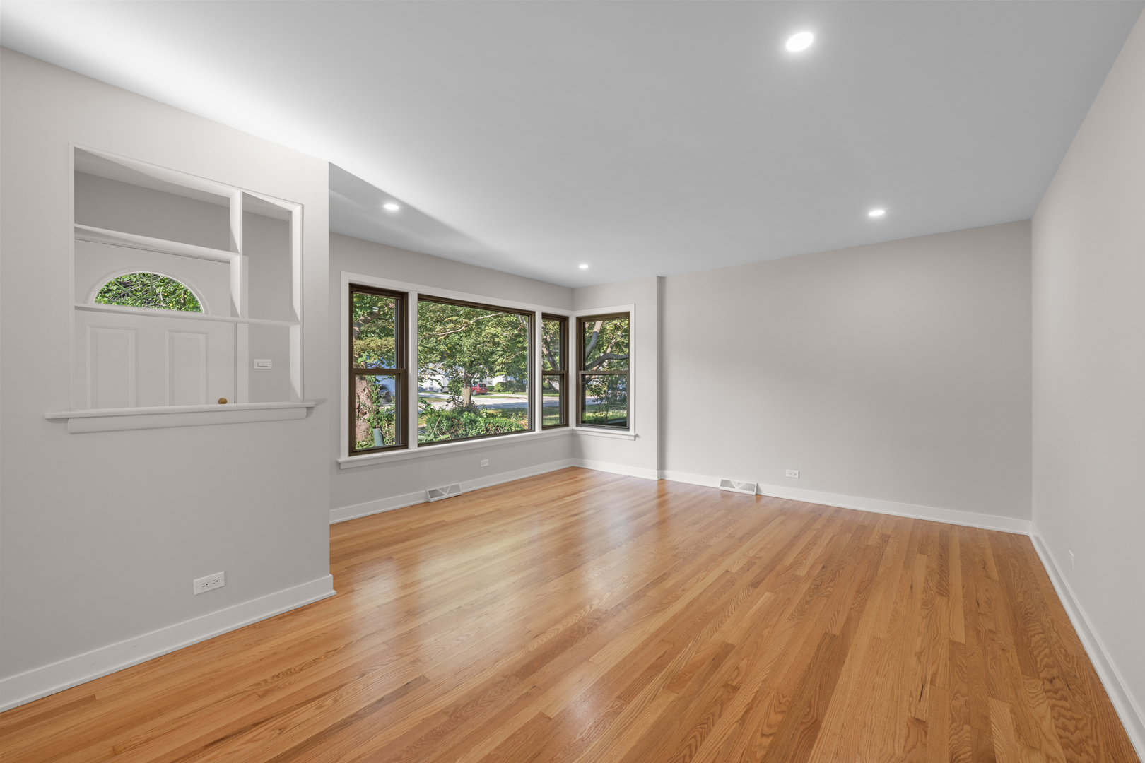1505 W Euclid Avenue Property Photo 9