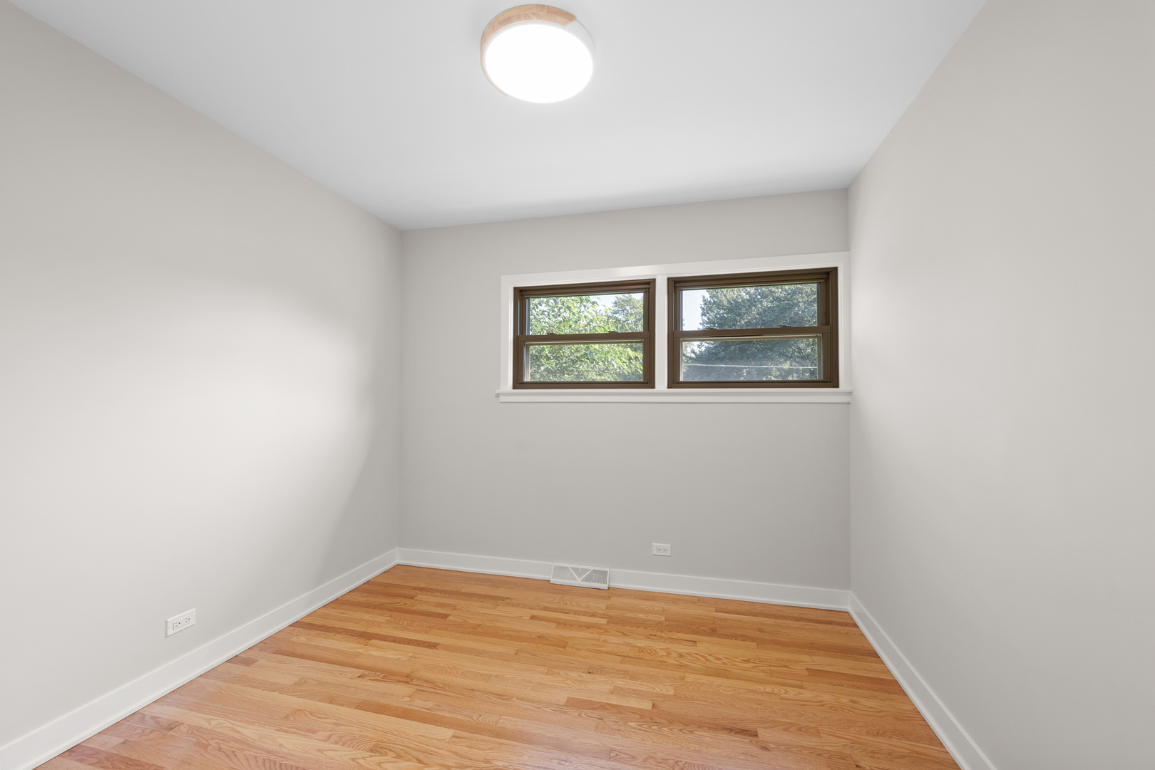 1505 W Euclid Avenue Property Photo 16