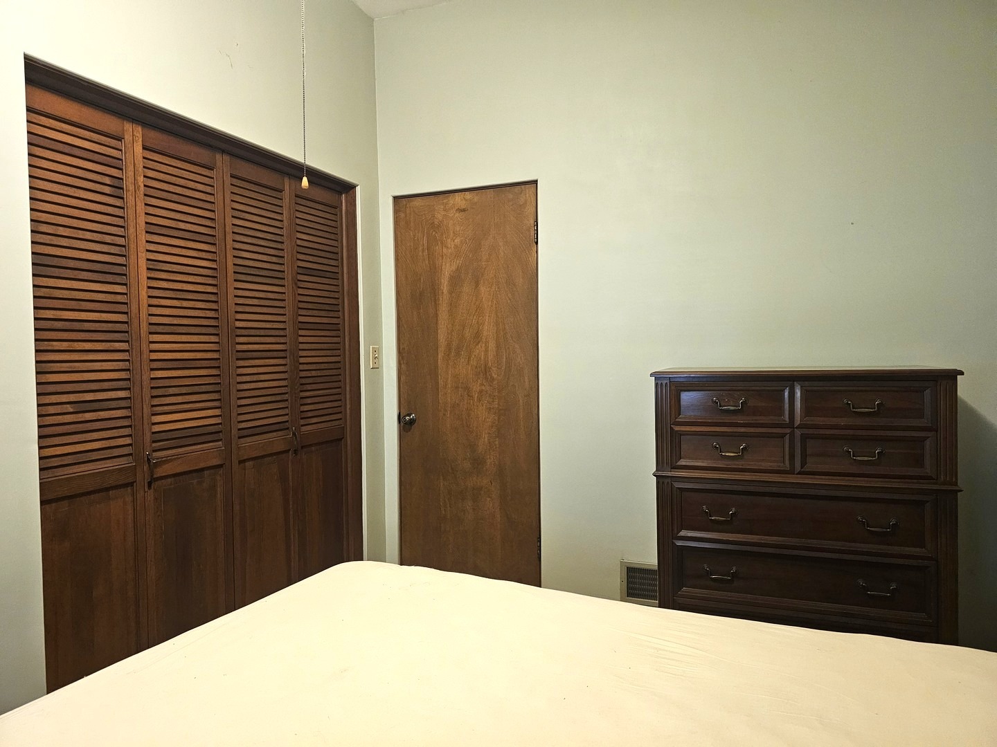 14-12 156th Street Property Photo 28