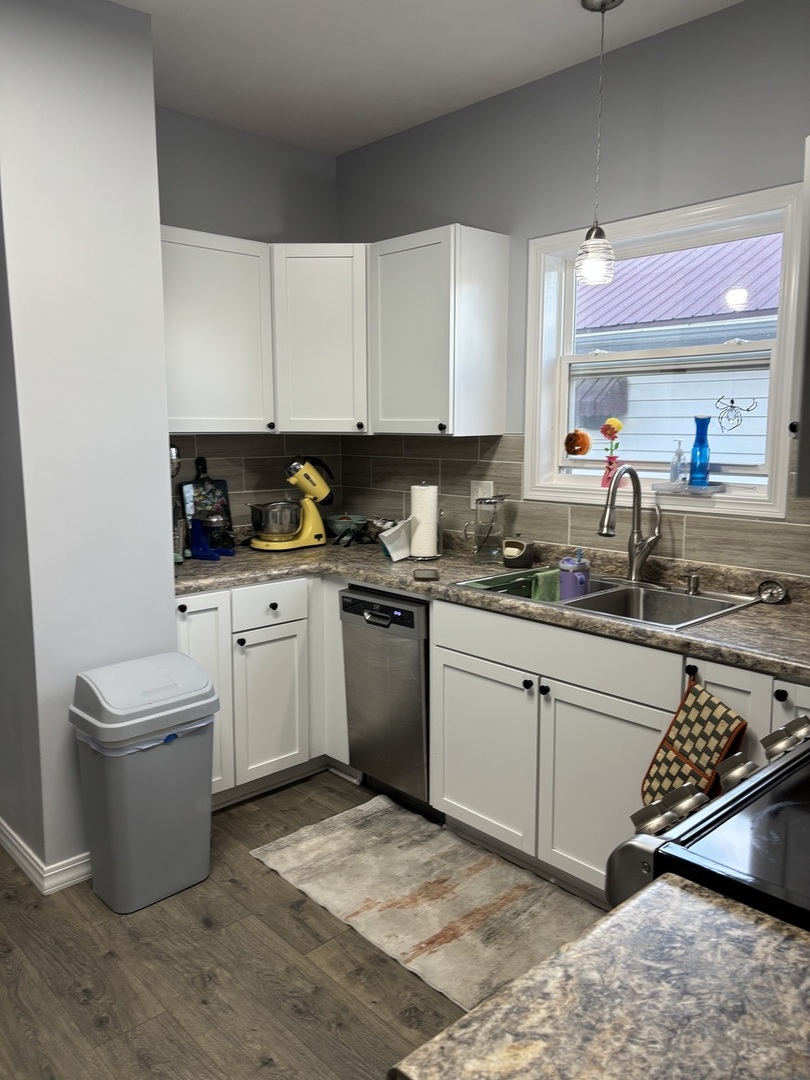 526 E Smith Street Property Photo 10
