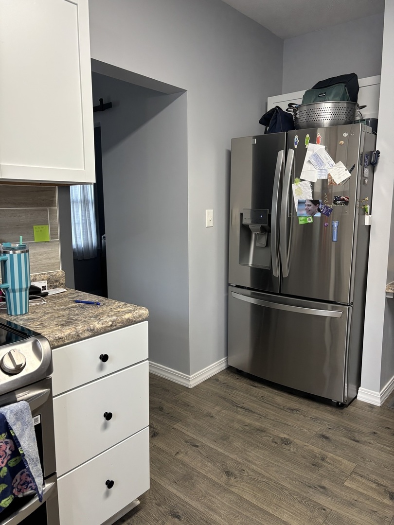 526 E Smith Street Property Photo 11