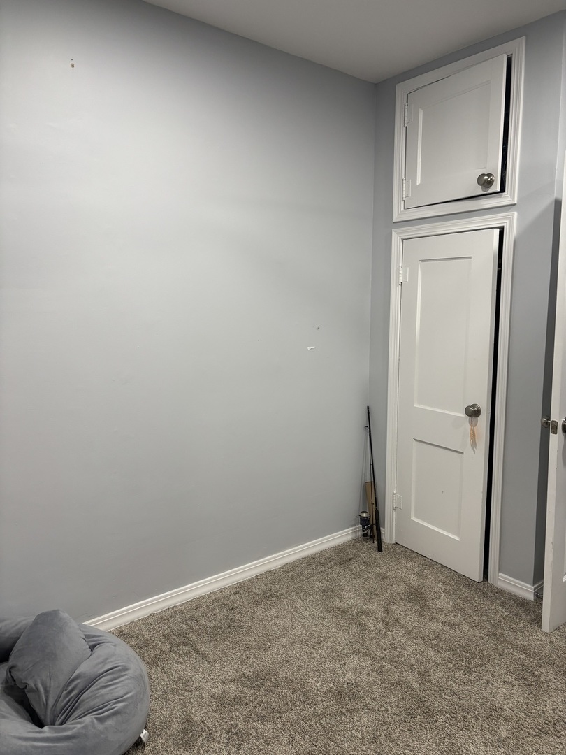 526 E Smith Street Property Photo 17