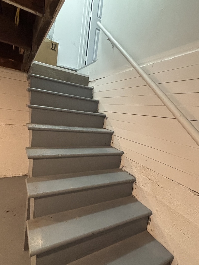 526 E Smith Street Property Photo 25