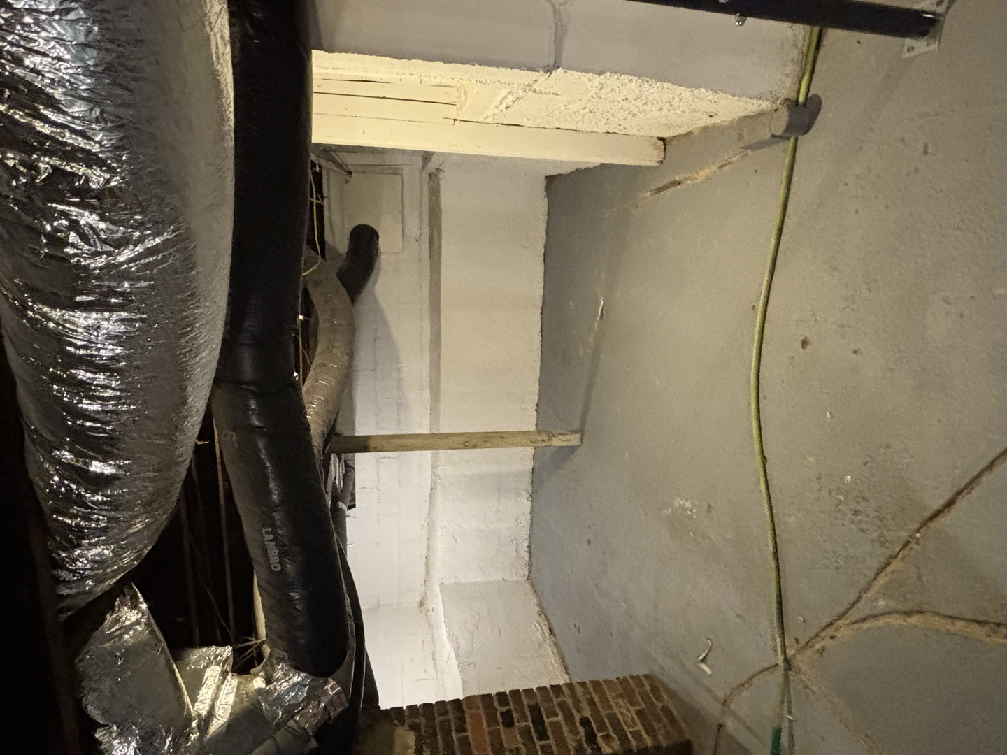 526 E Smith Street Property Photo 26
