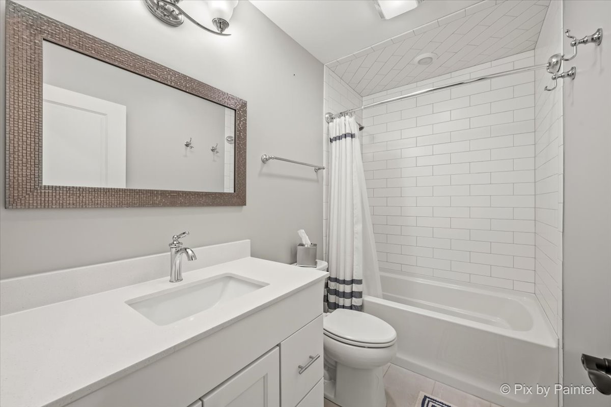735 Harper Avenue Property Photo 33