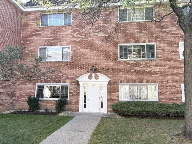 6882 W Touhy Avenue B Property Photo 1