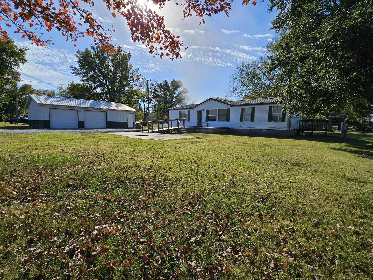 8757 N Il Hwy 148 Property Photo 1