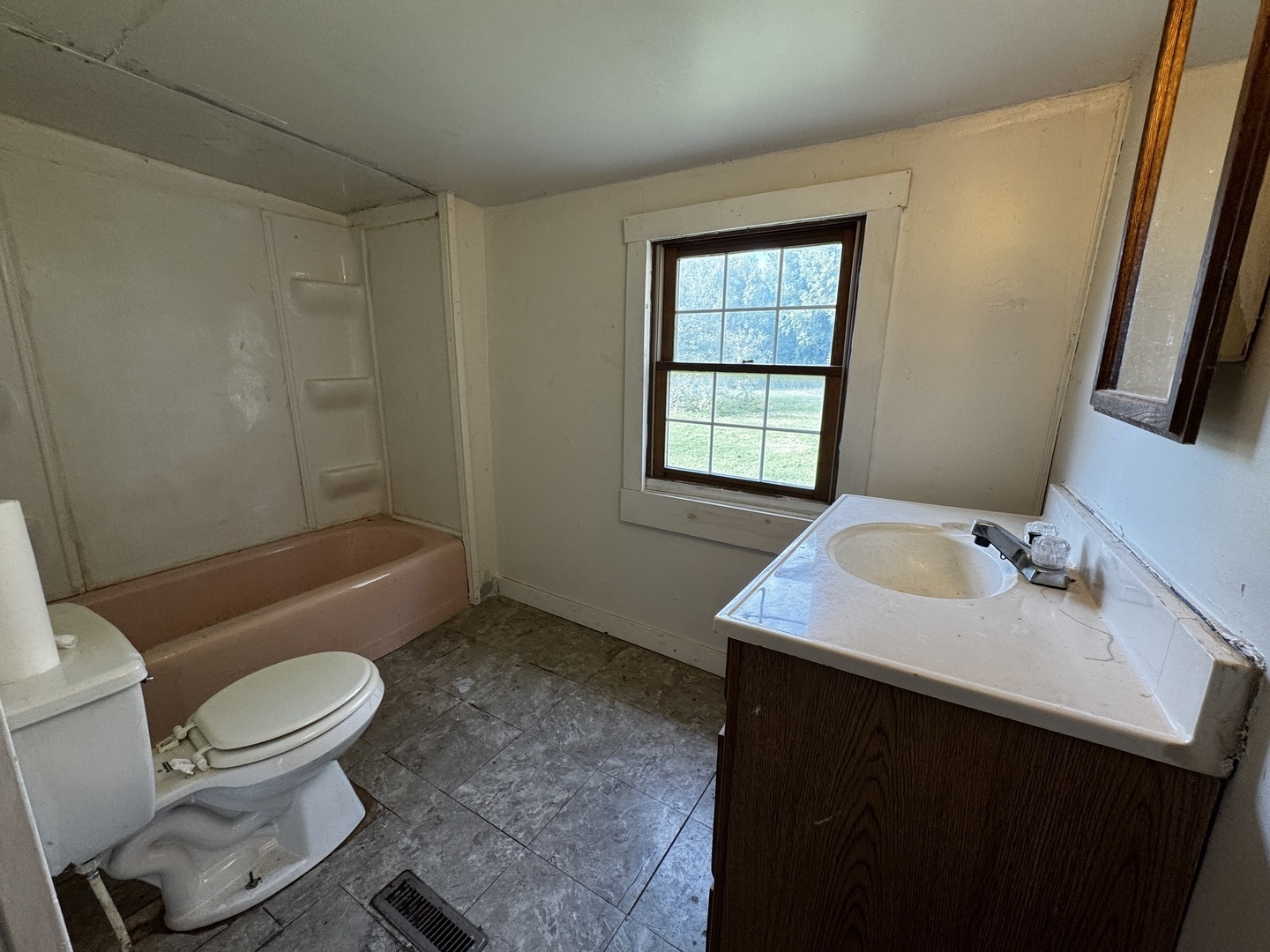 204 E Cherry Street Property Photo 16