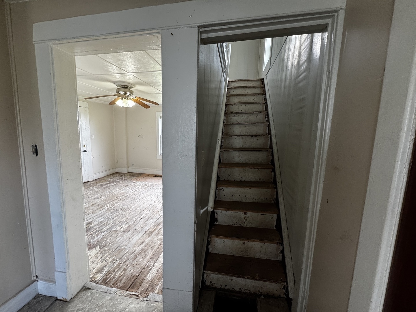 204 E Cherry Street Property Photo 17