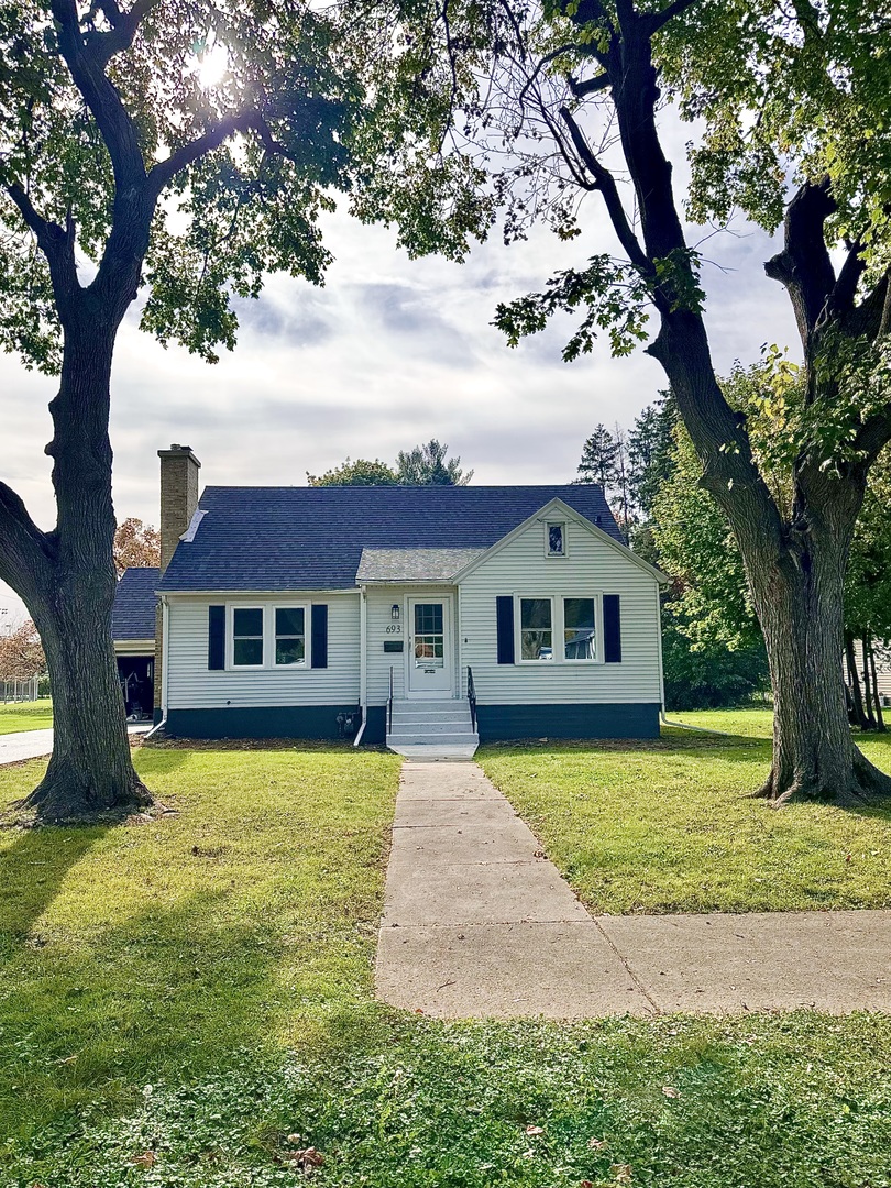 693 Enterprise Street Property Photo 1