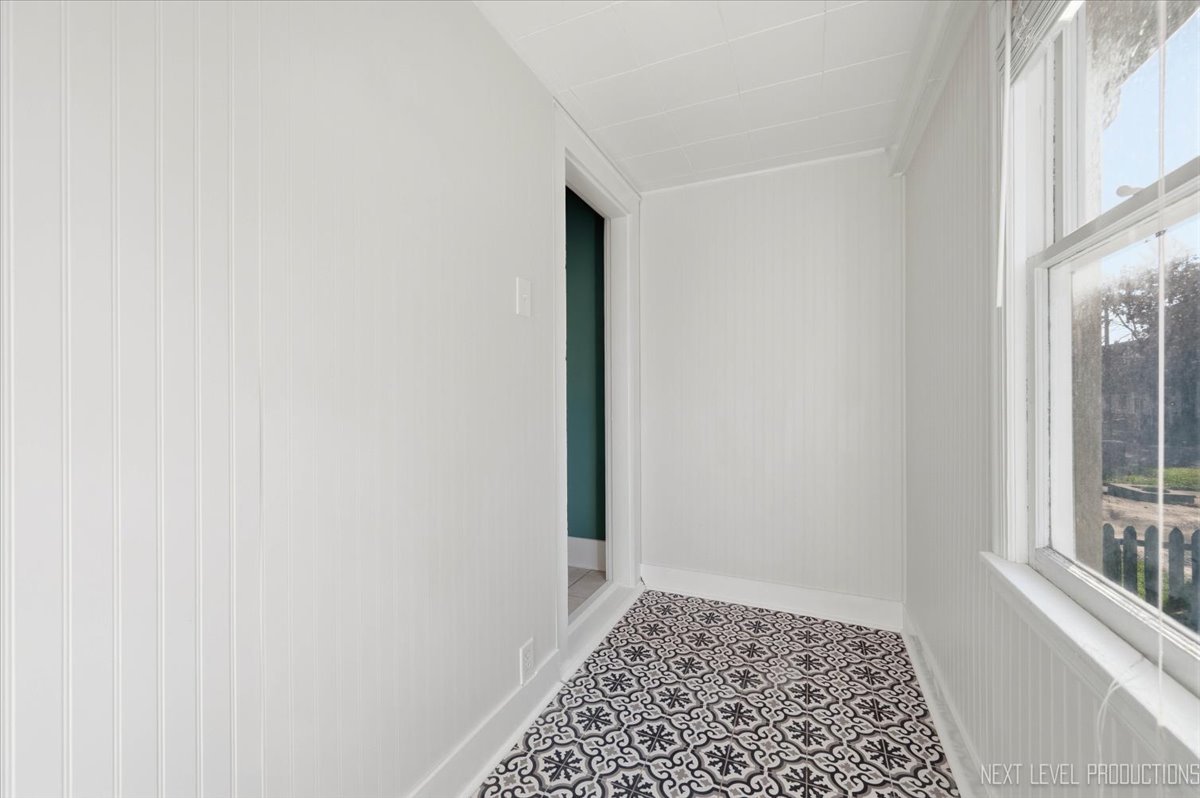 102 Anderson Boulevard Property Photo 20