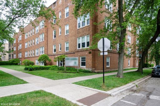 6944 N Wolcott Avenue 2 Property Photo 1