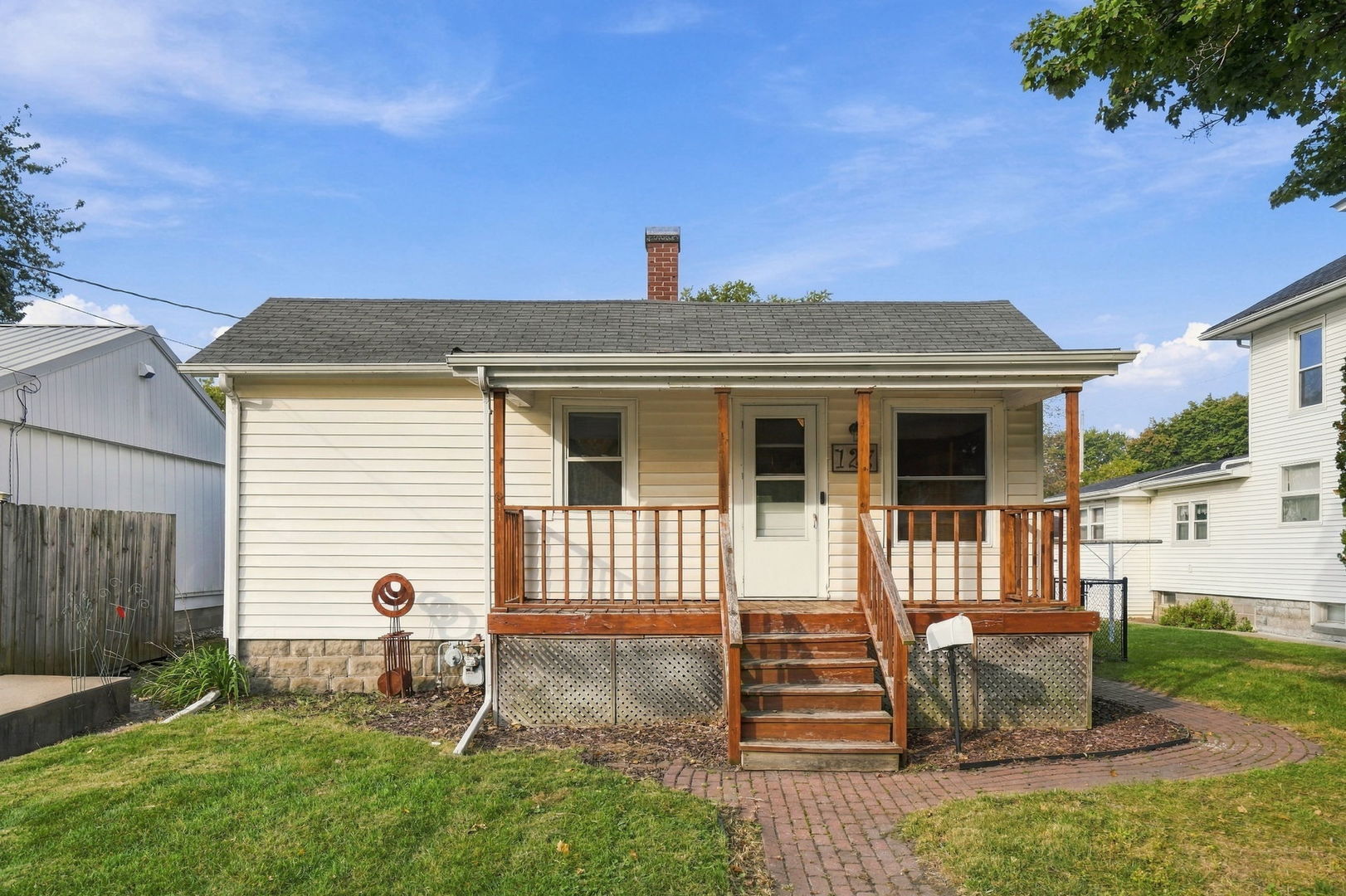 127 N Williams Street Property Photo 1