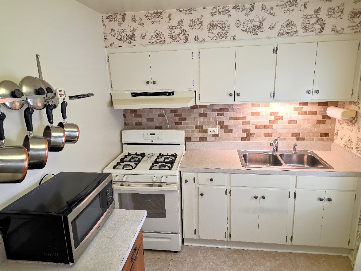 1451 Speechley Boulevard Property Photo 8