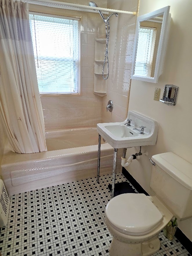 1451 Speechley Boulevard Property Photo 11