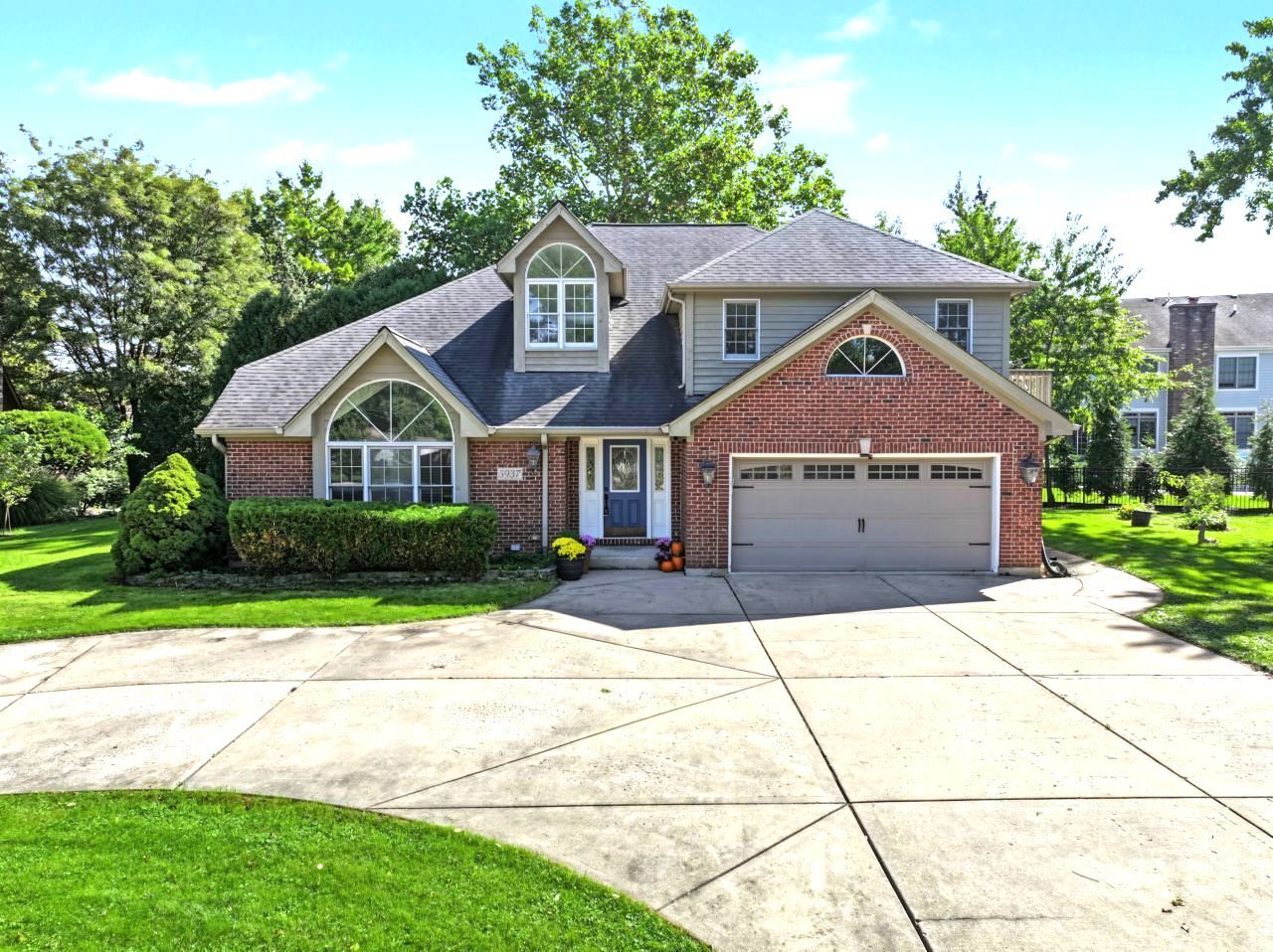 5937 Boundary Road Property Photo 2
