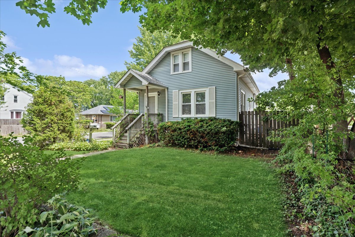 427 S Elmwood Avenue Property Photo 1
