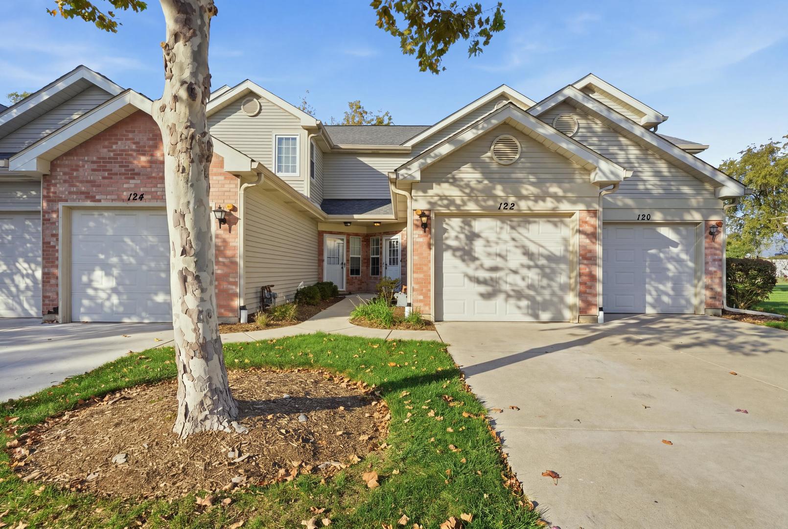 122 Golfview Drive