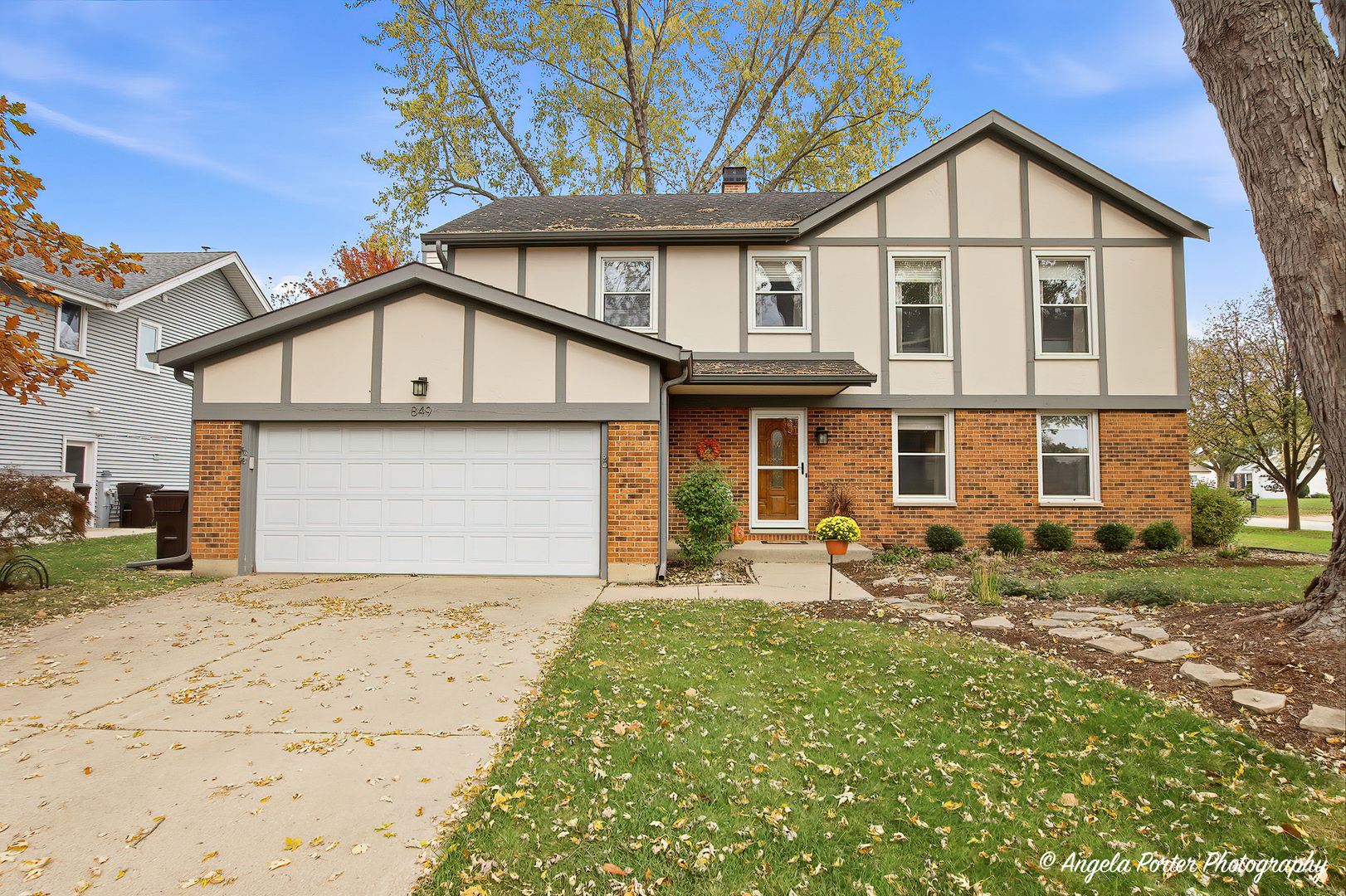849 Blue Mound Drive Property Photo 1