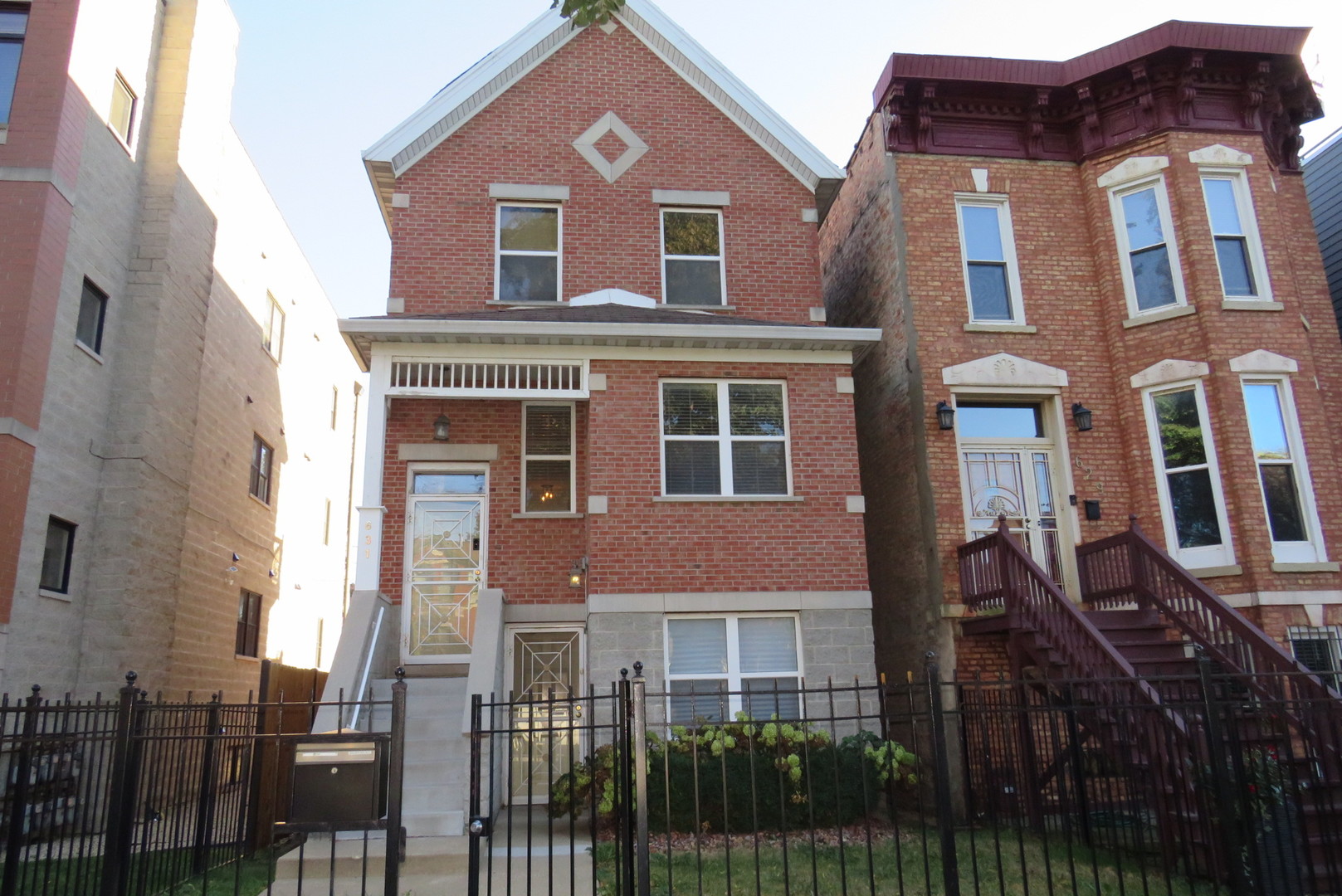 631 E Bowen Avenue 1 Property Photo 1