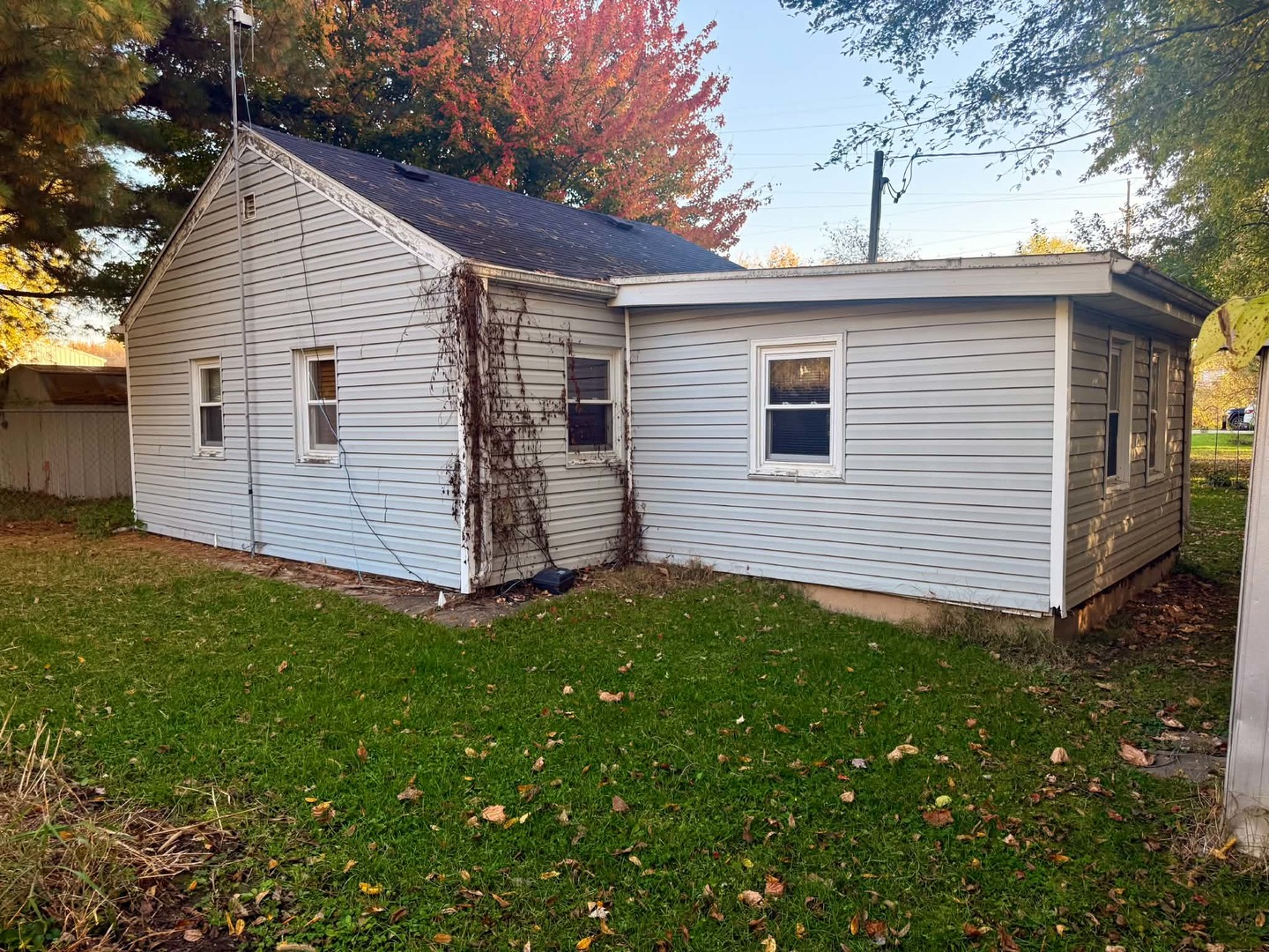 305 N Lincoln Avenue Property Photo 1