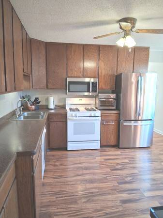 2311 Bluebird Lane Property Photo 8