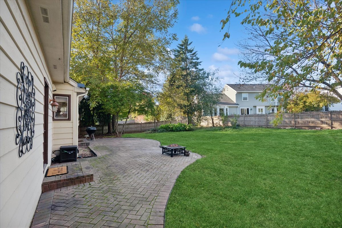 490 Bristol Way Property Photo 24