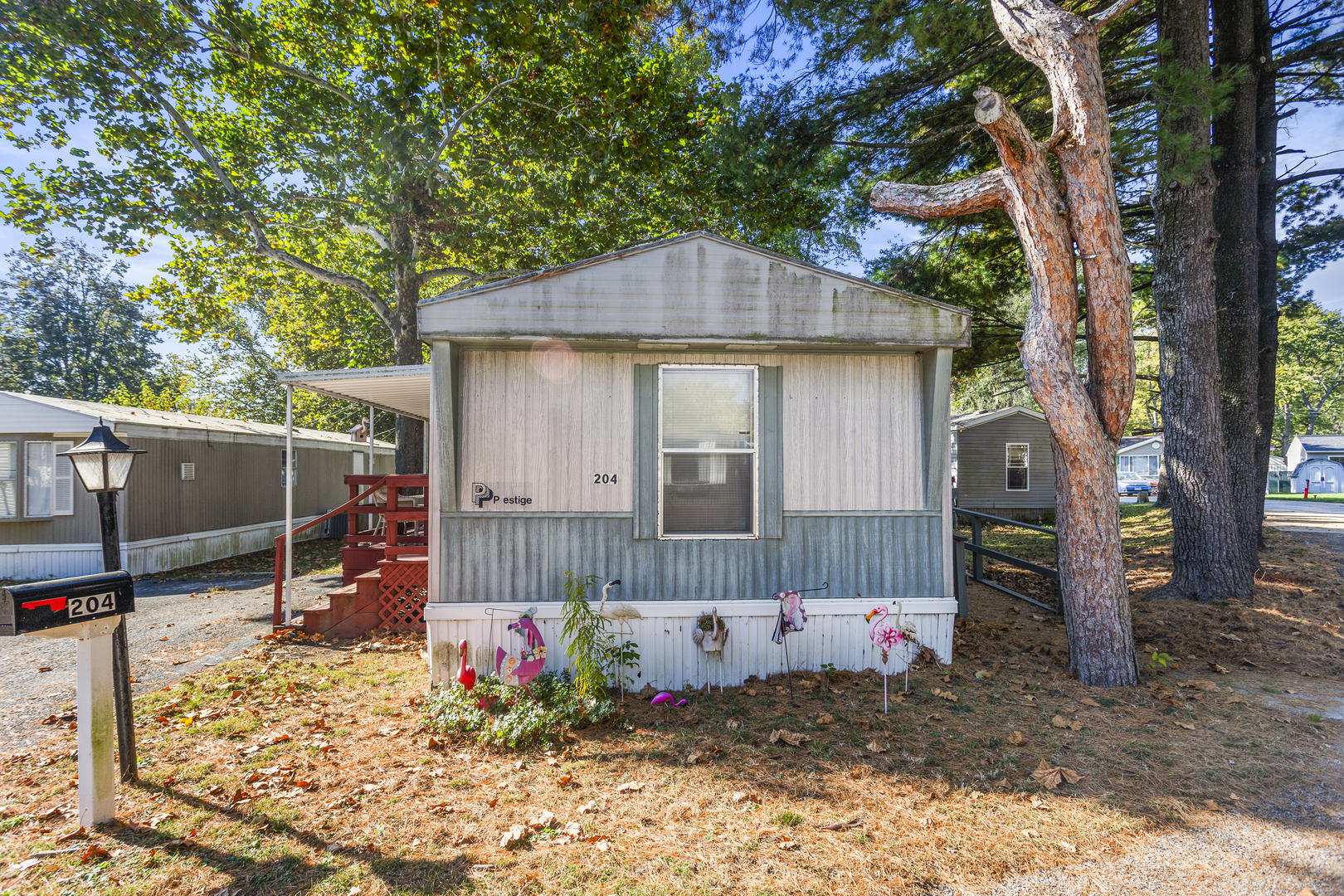 204 Dewey Street Property Photo 1