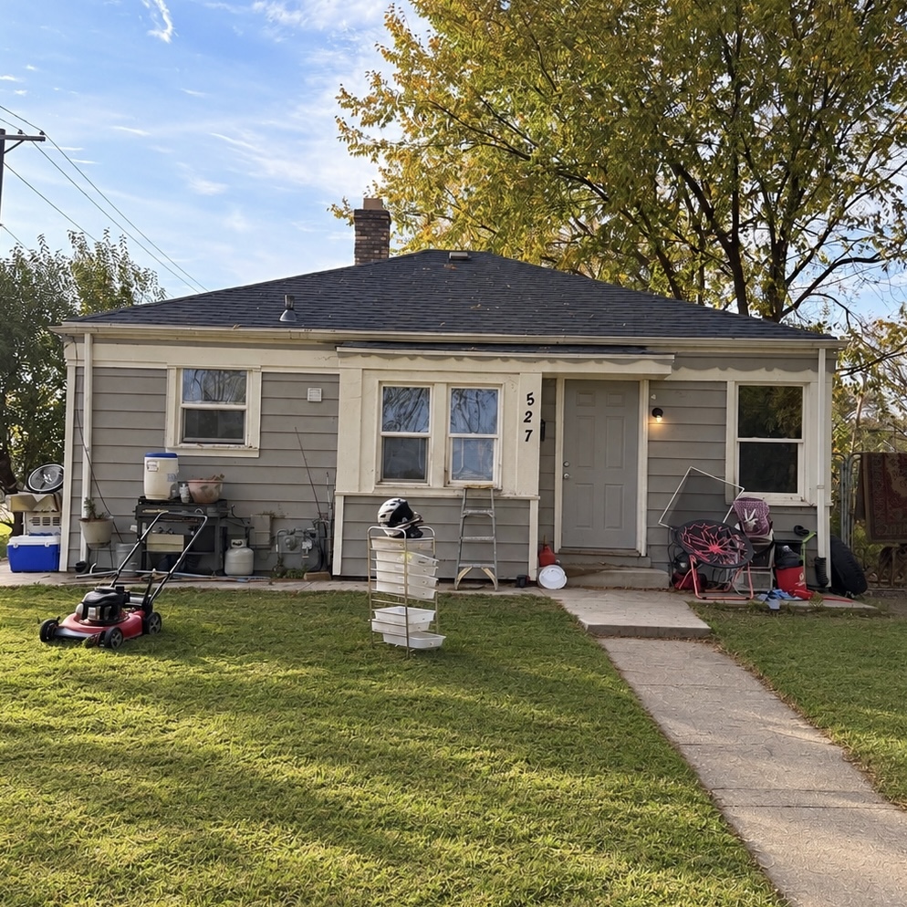 527 Webster Avenue Property Photo 1