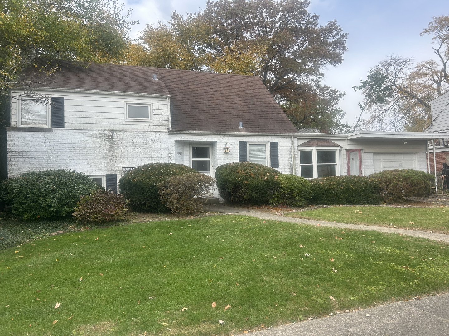 18428 Argyle Avenue Property Photo 1