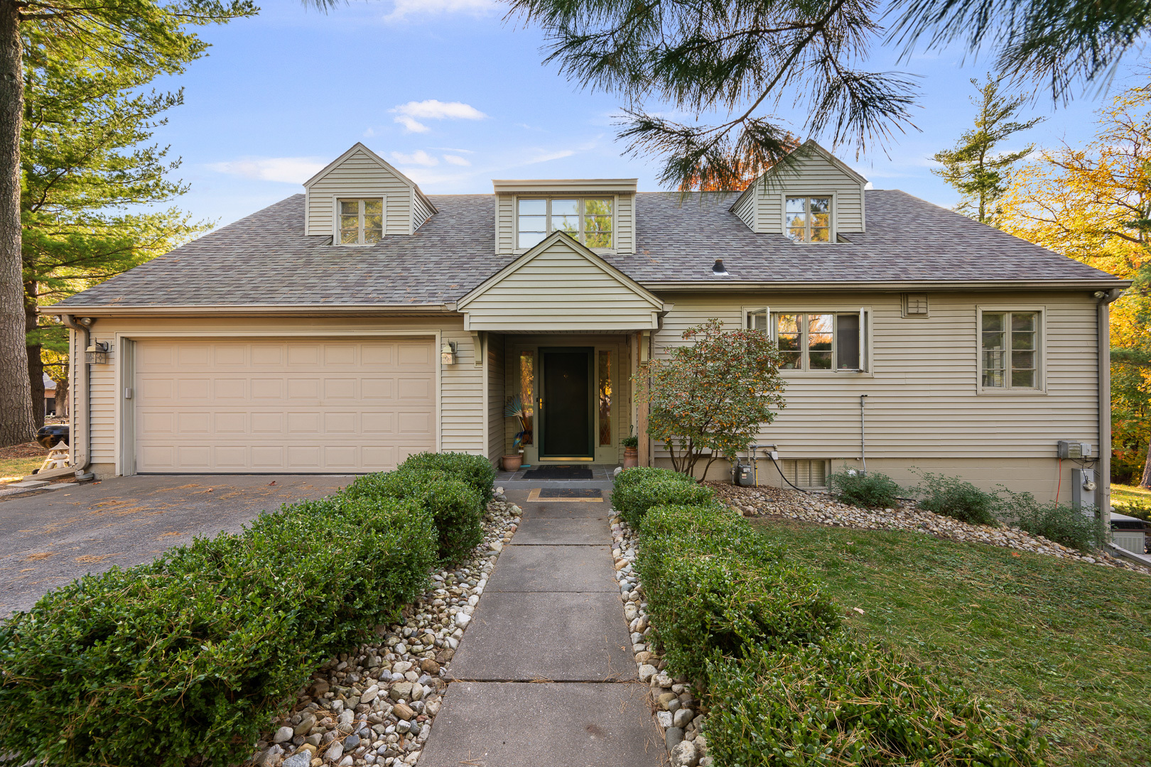 2120 31st Avenue Property Photo 1