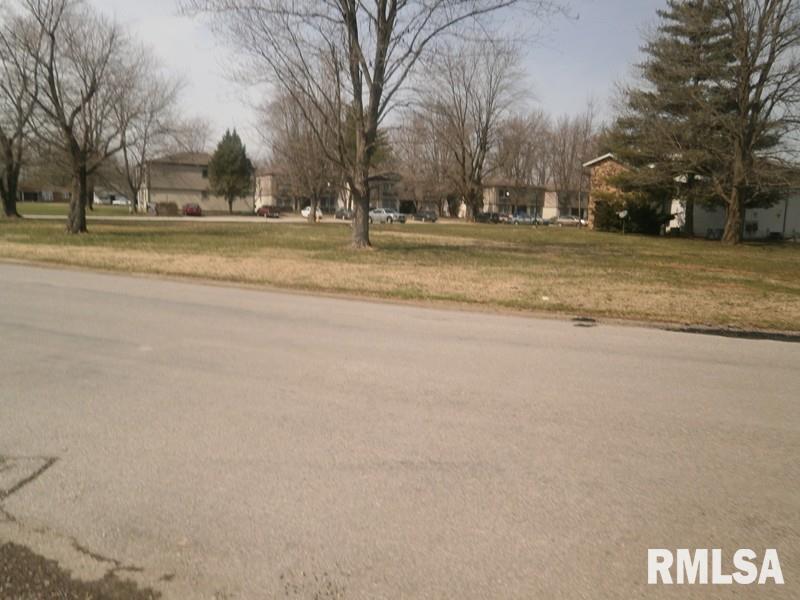 36 & 37 Della Street Property Photo 5