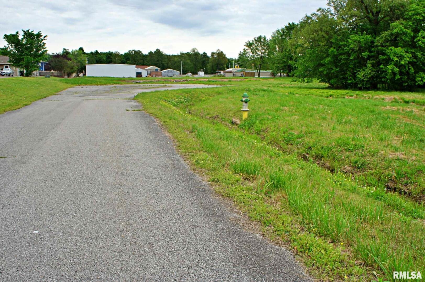 000 Rushing Drive Property Photo 8