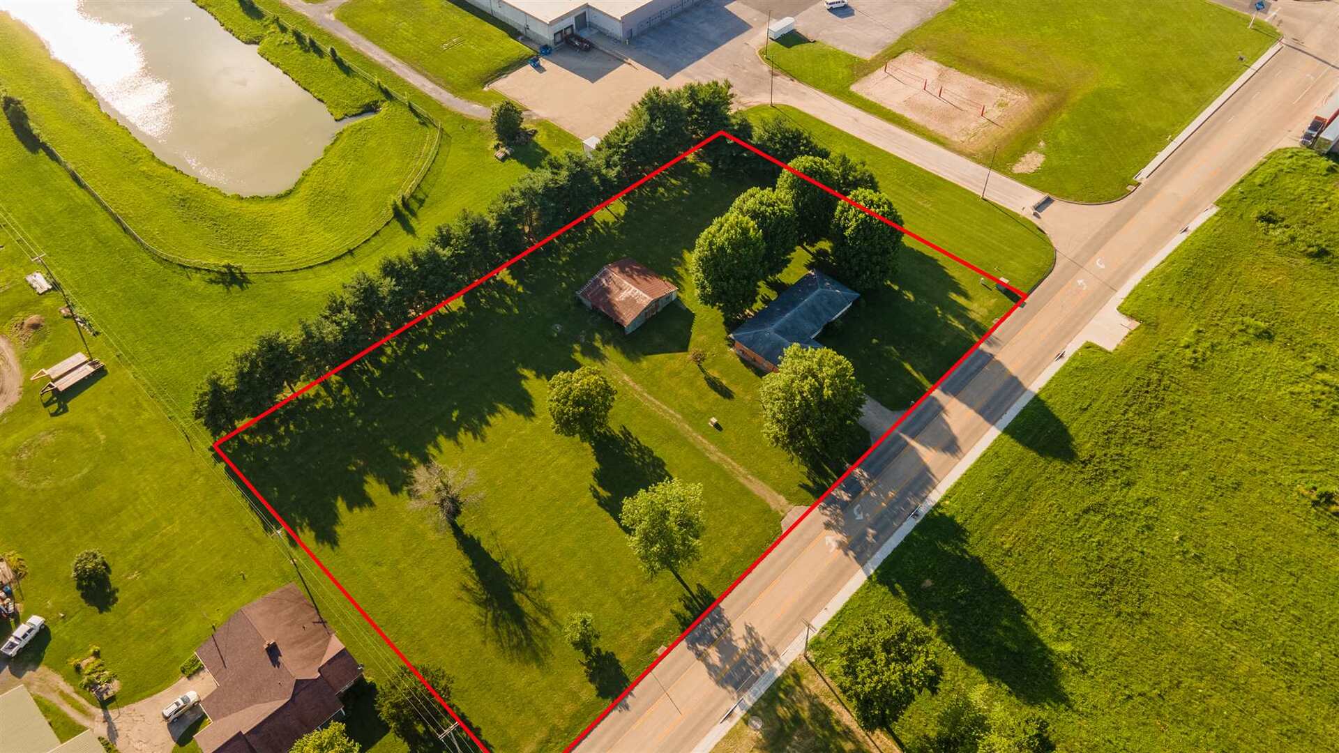 904 Halfway Road Property Photo 3